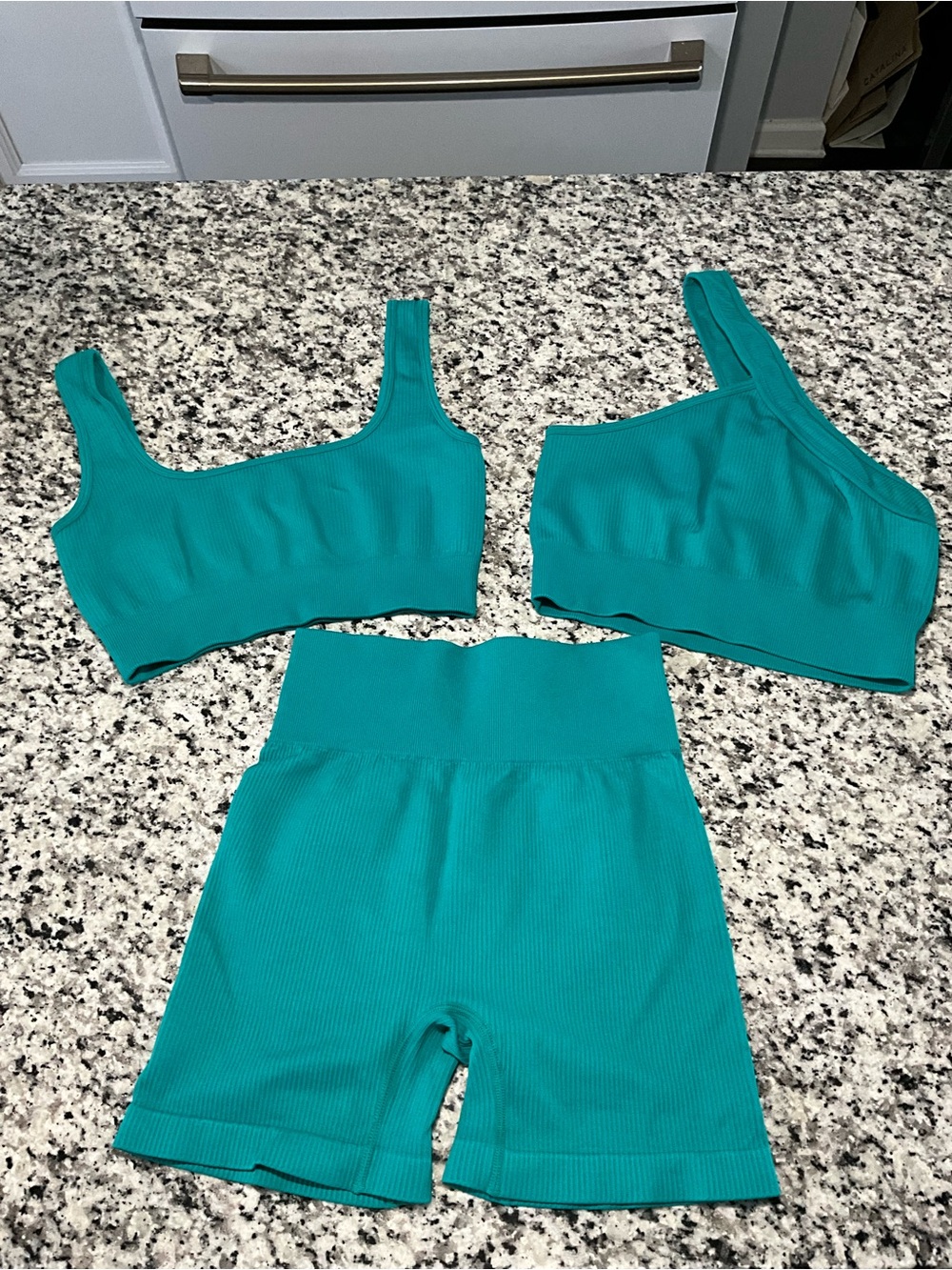 Women’s Teal Ribbed Active Biker Shorts and Crop Tops Set